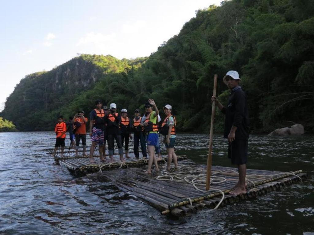 River Kwai Village Hotel Ban Kaeng Raboet Exterior photo